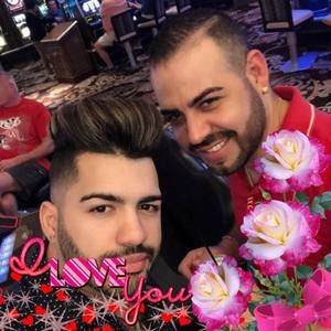 Meet your Posher, Andres